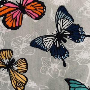 Scrub Top ~ Butterfly 🦋 pattern
